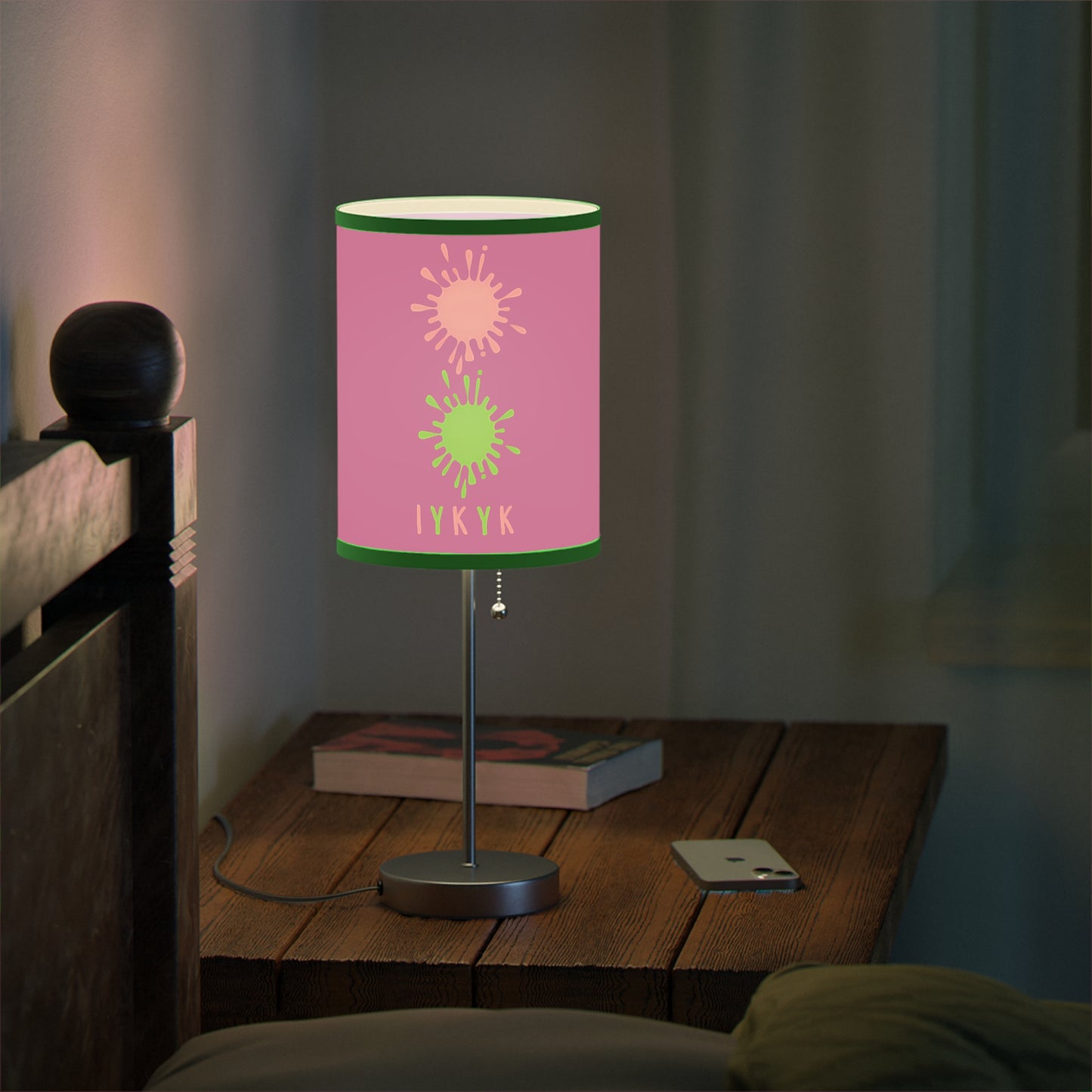 PAG IYKYK LAMP ON A STAND, US|CA PLUG