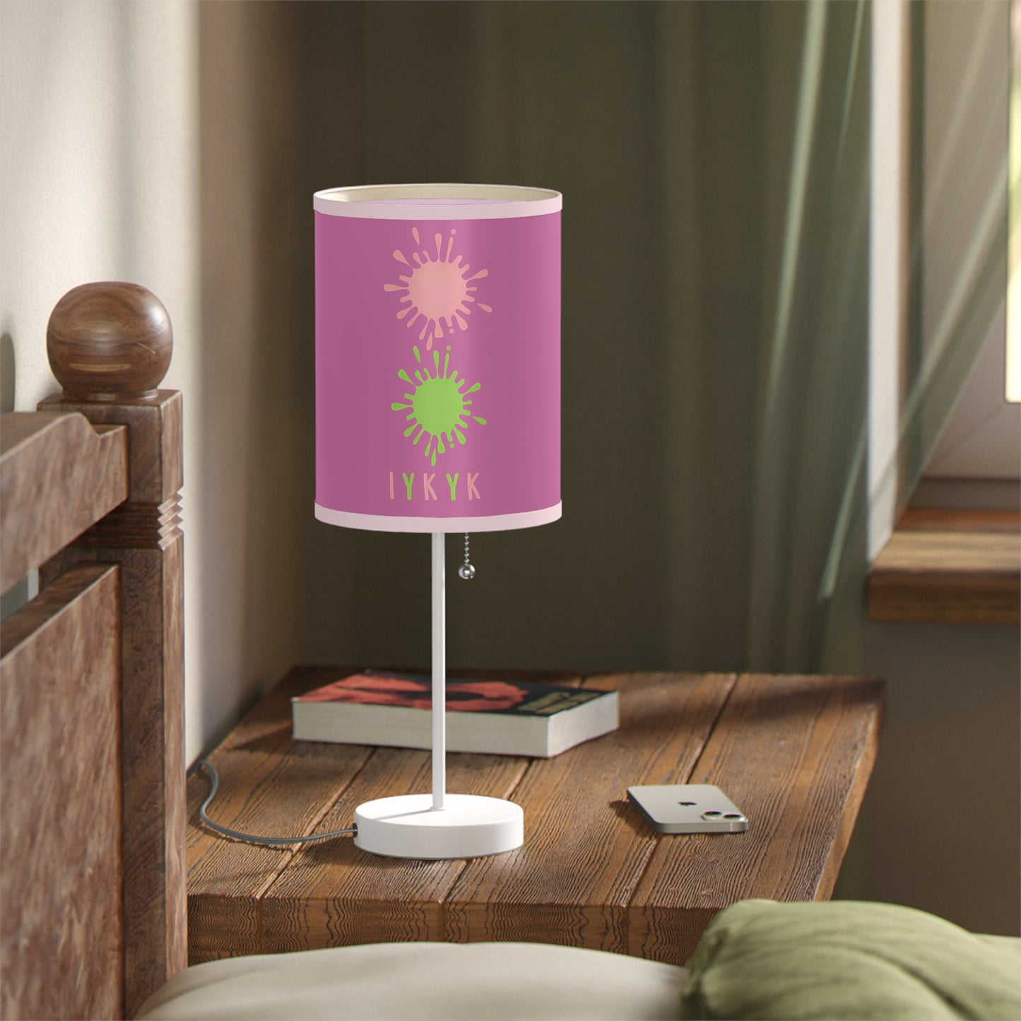 PAG IYKYK LAMP ON A STAND, US|CA PLUG